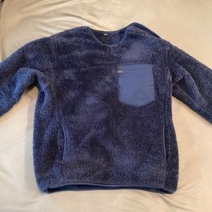 uniqlo fluffy yarn fleece pullover pocket navy